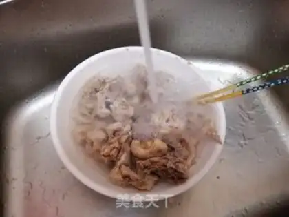 Make Coconut under the sea, chicken soup step 2