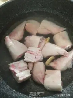Make Red pig hoof step 0