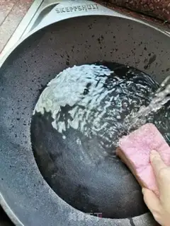 Make A dry pot of tea, mushrooms, bouquets step 10