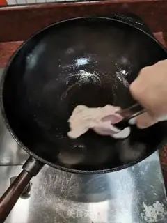 Make A dry pot of tea, mushrooms, bouquets step 11