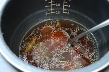 Make Clear the soup noodles step 3