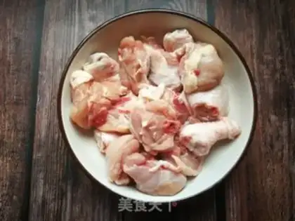 Make Chicken leg stew with carrots step 0