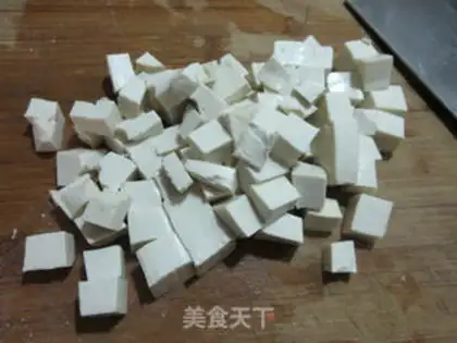 Make Shrimp-flavored tofu step 1