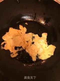 Make Scrambled eggs step 4