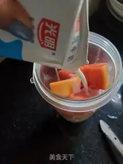 Make Cucumber milk step 2