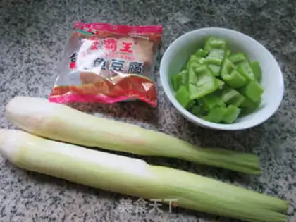 Make Pyramid tofu step 0