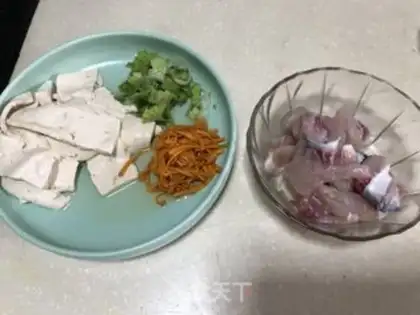 Make Squidfish tofu step 1