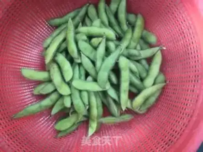 Make Spicy bean horns step 1