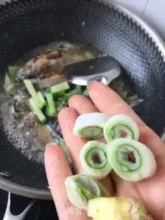 Make The radish fish soup step 12