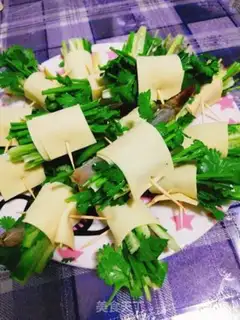 Make Hot tofu rolls step 2