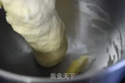 Make caterpillar bread step 2
