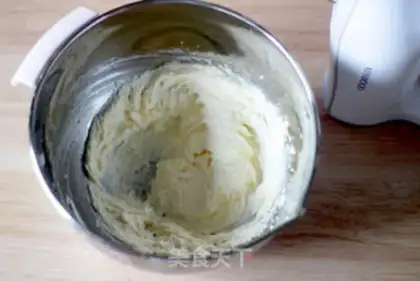 Make Pistachio soufflé step 2