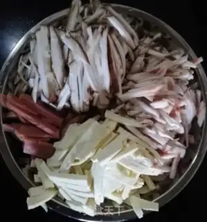 Make Spicy soup step 0