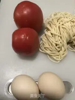 Make Tomato egg hot noodles step 0