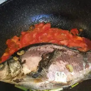 Make Tomato mackerel soup step 4