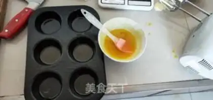 Make A really simple cake step 2