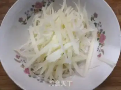 Make Three-smelt omelet step 2