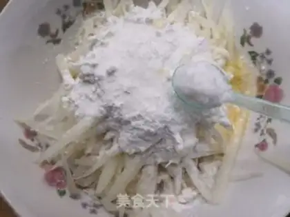 Make Three-smelt omelet step 4