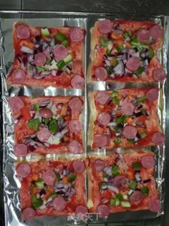 Make Simple little pizza step 2