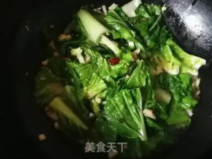 Make Garlic cabbage step 8