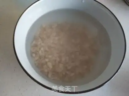 Make Porridge of oatmeal step 1