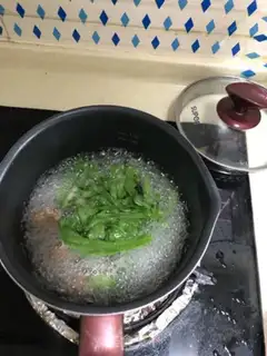 Make Oscillated beefball soup step 2