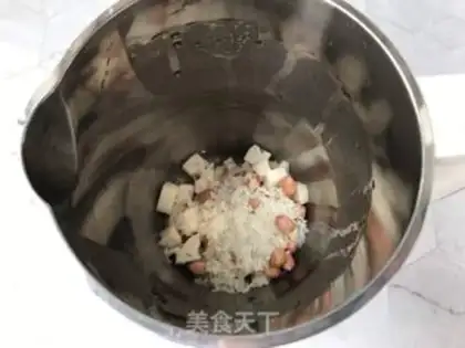 Make The lilies, the peanuts step 1