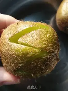 Make Lotus monkeys step 2