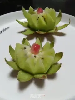 Make Lotus monkeys step 6