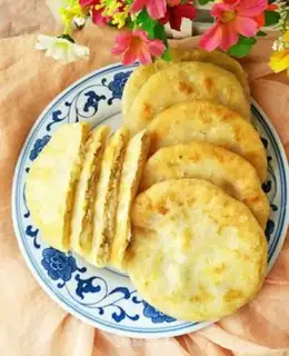 Make A white radish egg pie step 8
