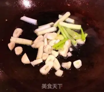 Make Pork elbow soup step 3