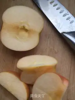 Make Apple-tree porridge step 1
