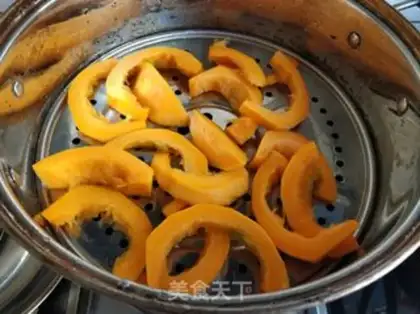 Make Steam pumpkin pie step 1