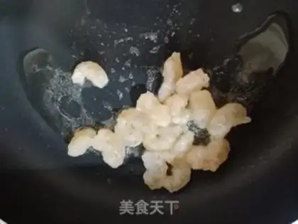Make Gold shrimp fried rice step 6