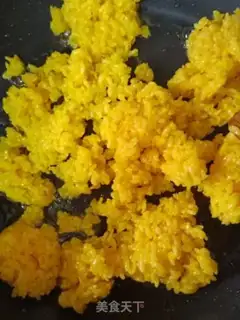 Make Gold shrimp fried rice step 7