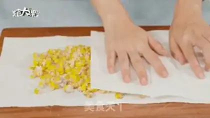 Make Egg yolk corn step 3
