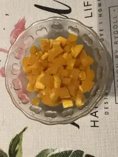 Make Honey papayas step 1
