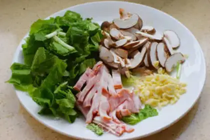 Make Bacon mushroom fried potato powder step 1