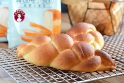 Make Lavender bread step 17