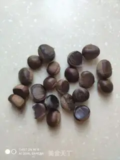 Make Porridge of chestnuts and rice palms step 0