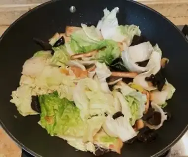 Make Wood-to-peased cabbage step 3