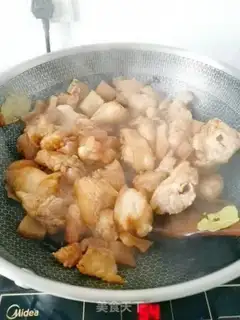 Make Soy pig hoofs step 4