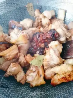 Make Soy pig hoofs step 5