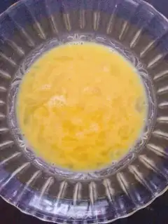 Make Apricot oatmeal step 1
