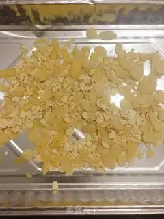 Make Apricot oatmeal step 5