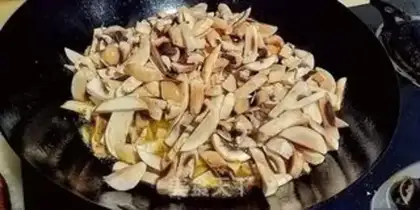 Make Mushroom sauce step 3