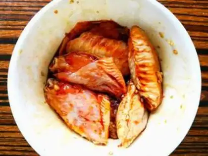 Make Garlic chicken wings step 2
