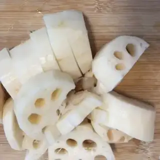 Make Lotus date soup step 1