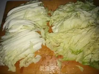 Make Fish cabbage step 1