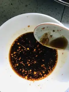 Make Spicy noodles step 3
